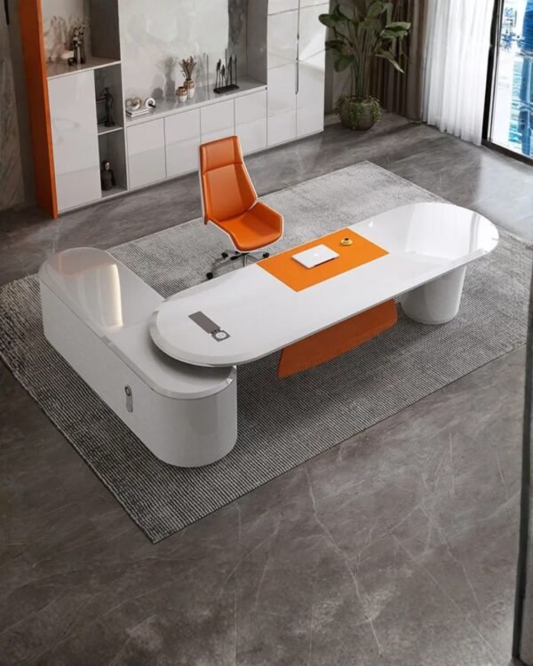 The Nexus Executive Table | CRV-BT004