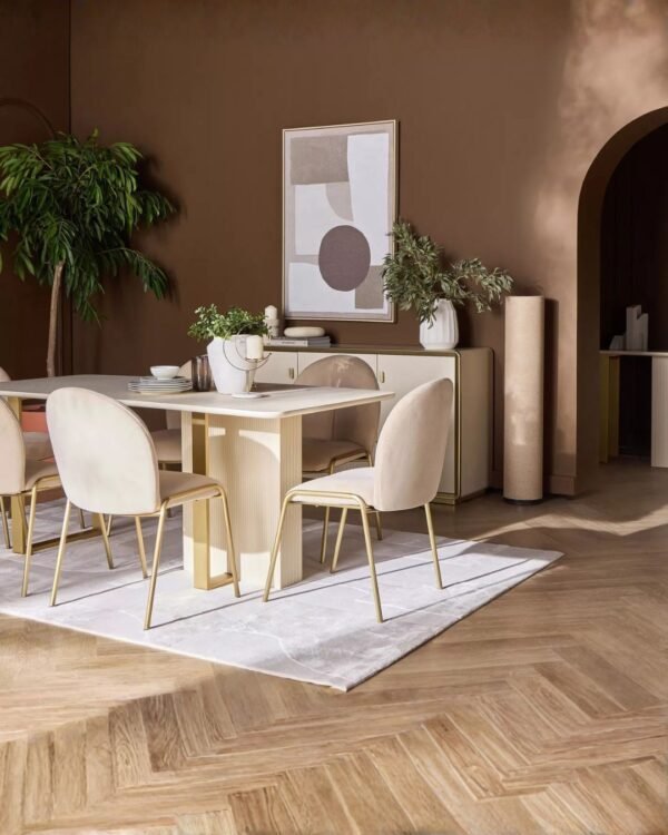 Qubba 6-Seater Dining Table।  CRV-D007