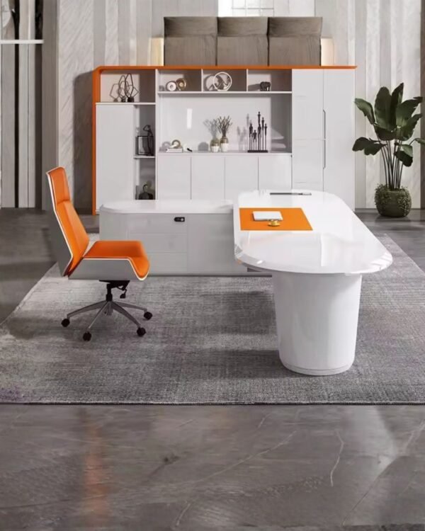 The Nexus Executive Table | CRV-BT004